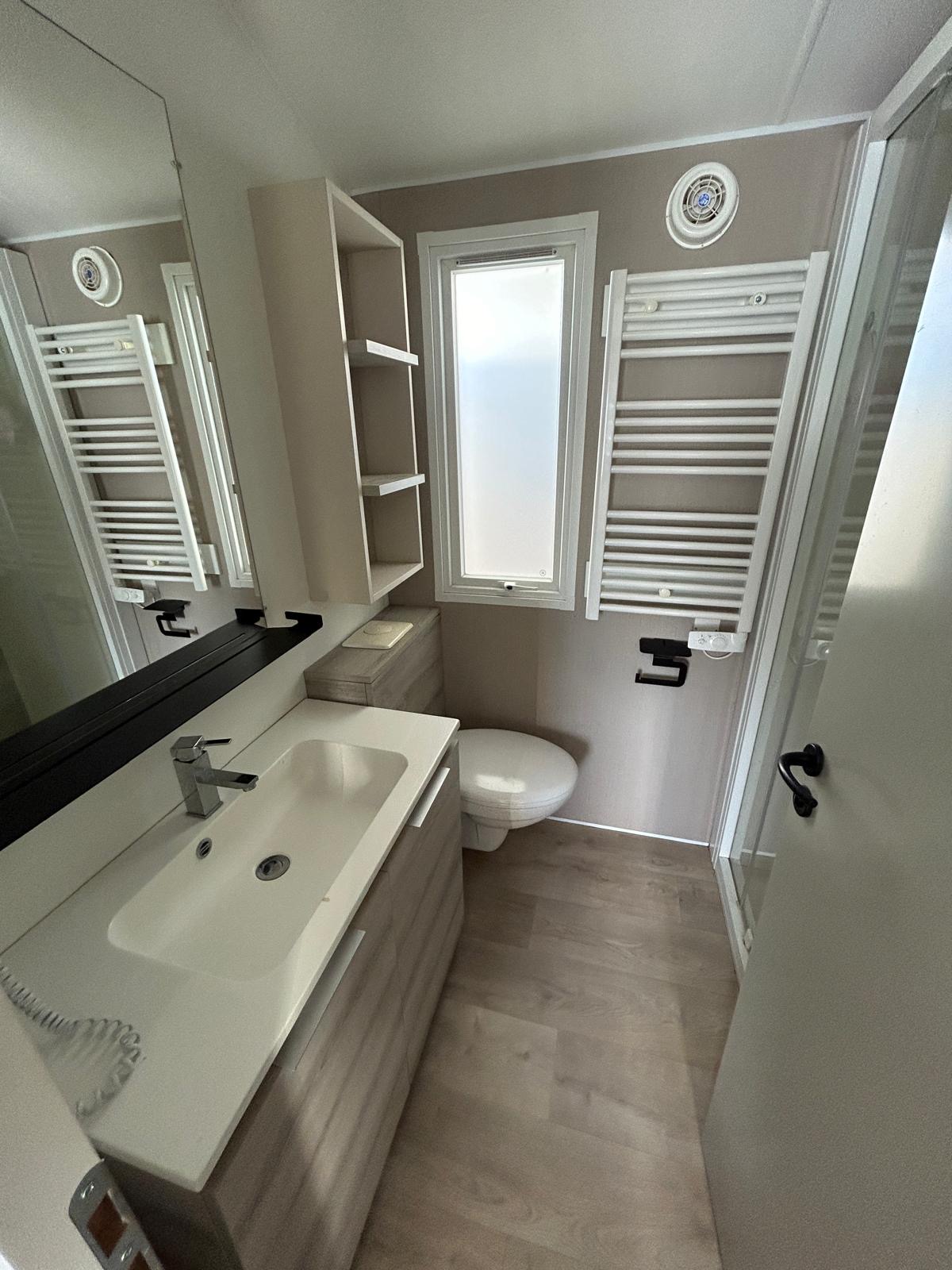 28e1fe12-e475-4b22-8b02-c9e711a3e63b